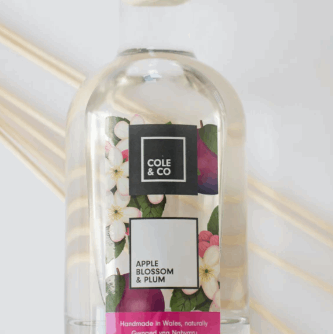 Apple blossom and plum diffuser