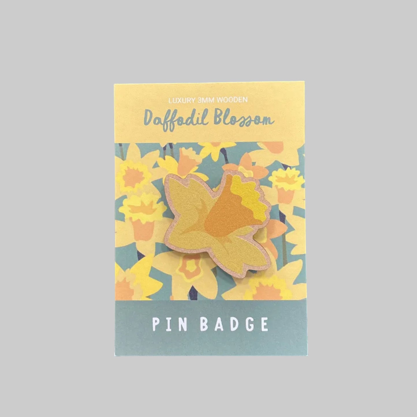 Daffodil blossom pin badge