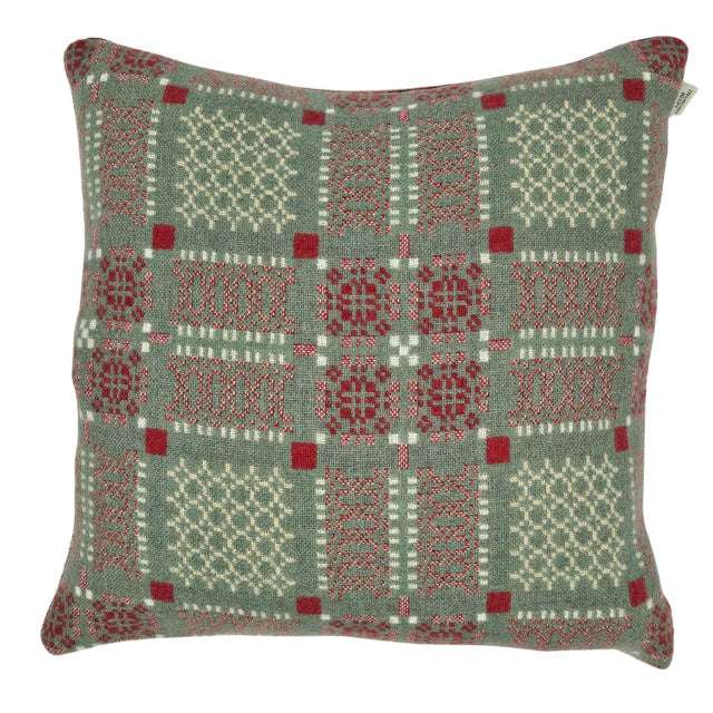 Knot garden Rhiwbob cushion|Gifts of Wales