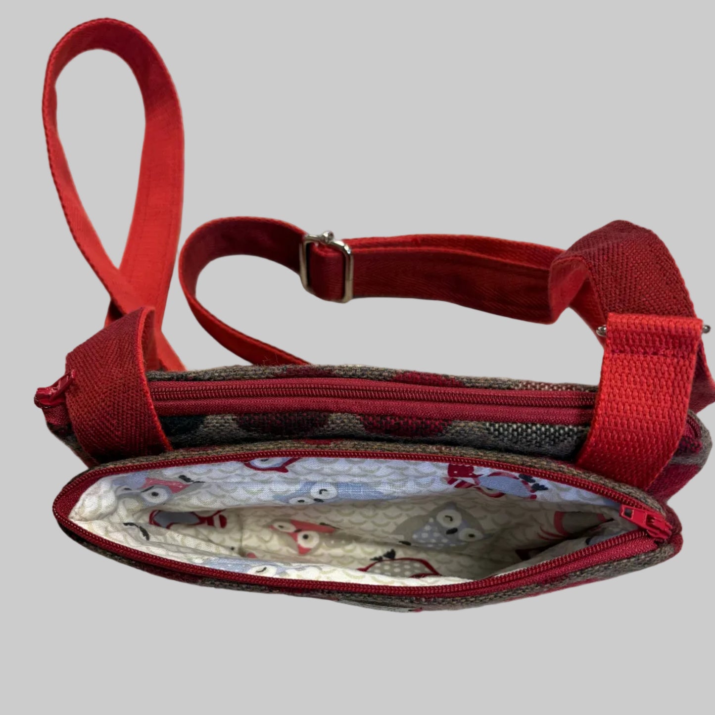 Small Welsh tapestry crossbody bag Internal image