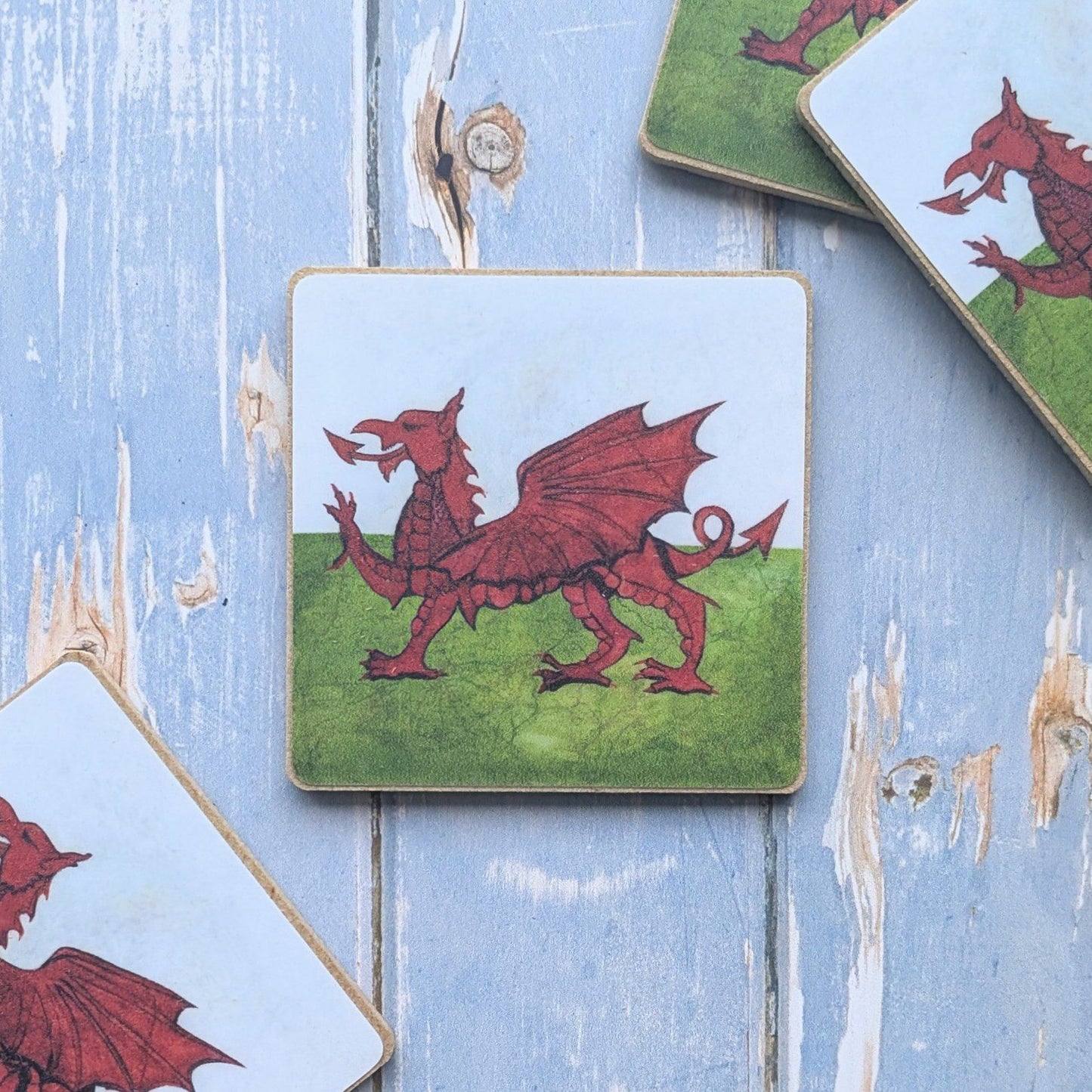 Welsh dragon magnet| Gifts of Wales