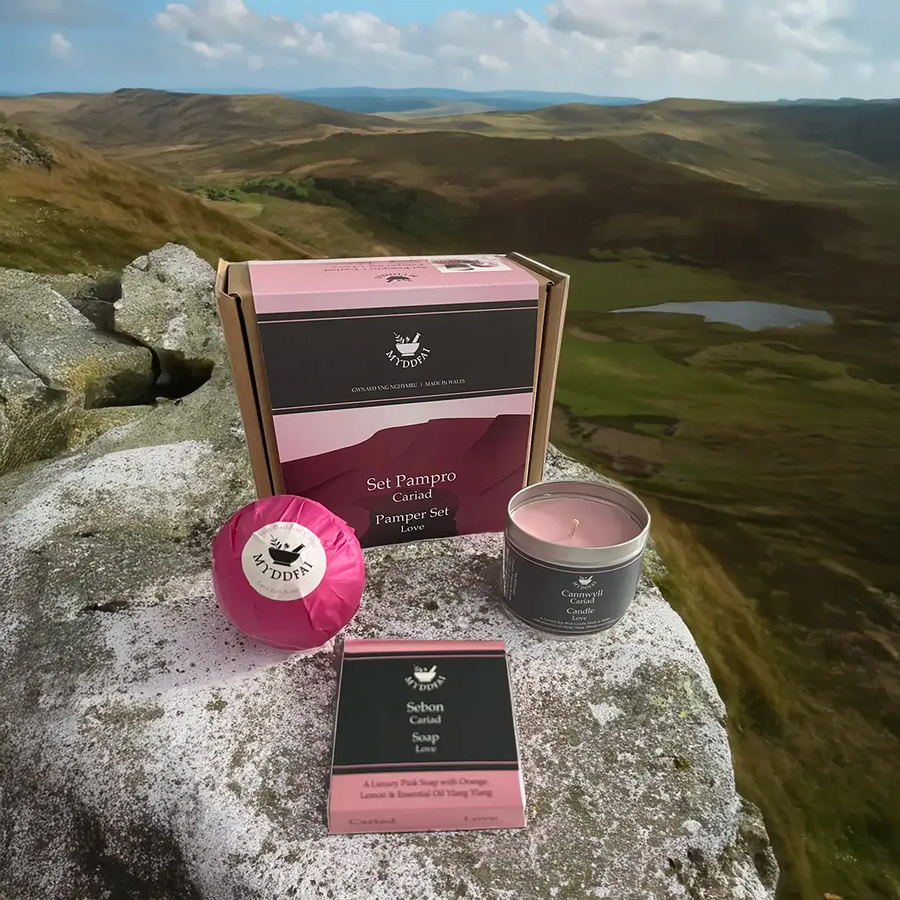Welsh body and bath gift sets