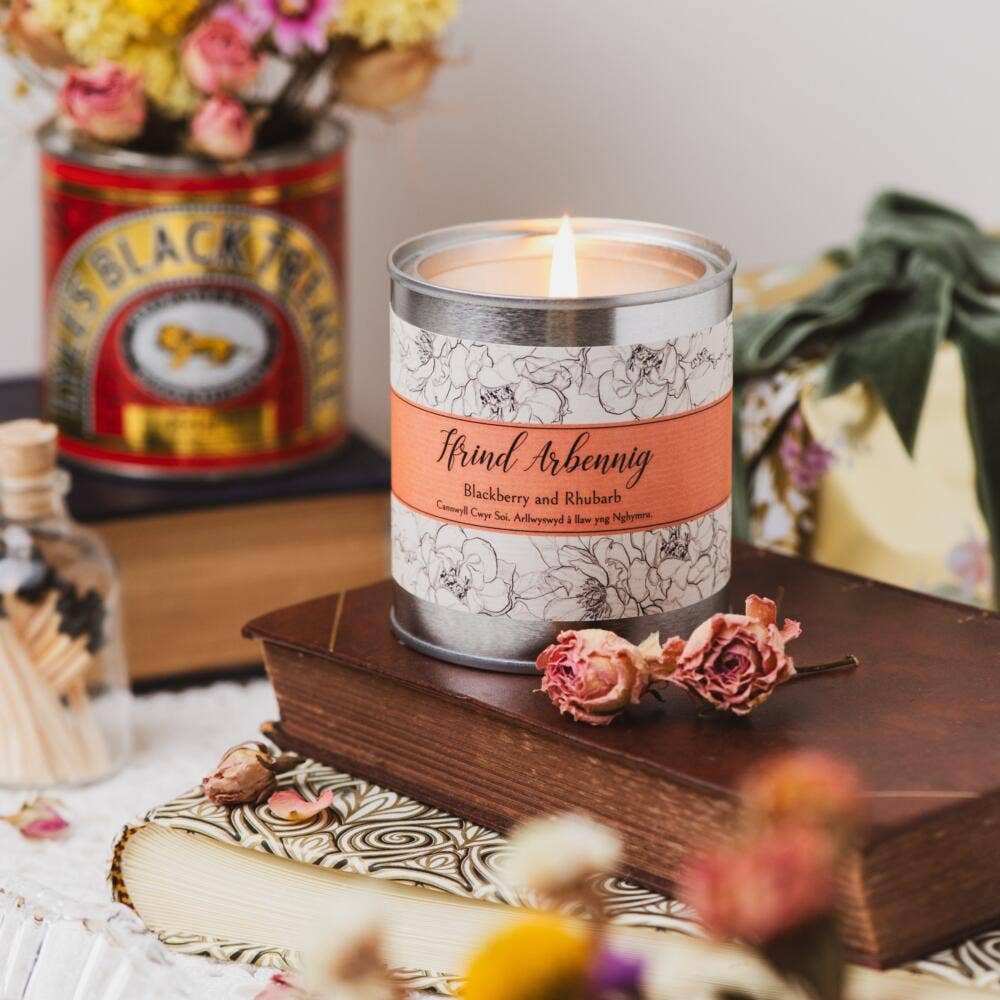 Frindiau Arbennig Candle - Gifts of Wales