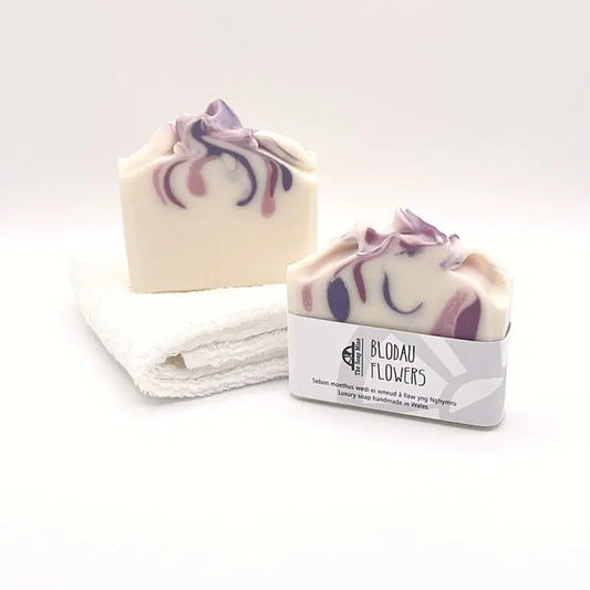 Blodau soap