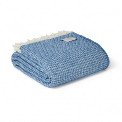 Blue waffle throw