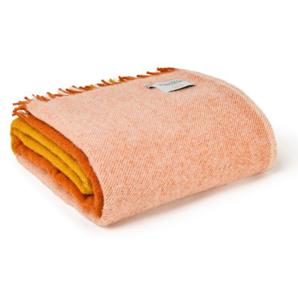 Cinnamon paddock throw