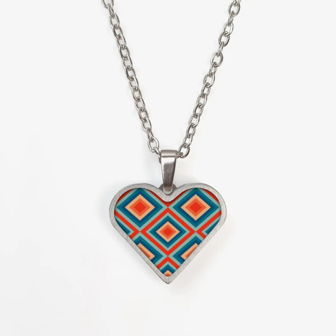 Diamond heart pendant