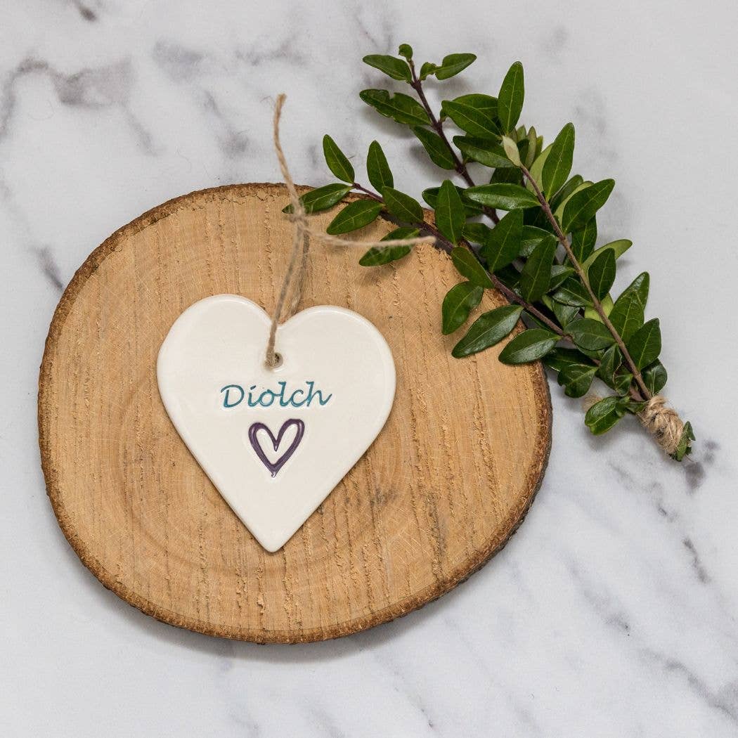 Diolch - Handmade ceramic heart|Gifts of Wales
