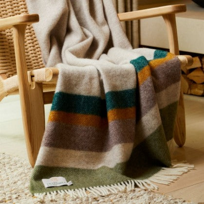 Earth stripe wool throw