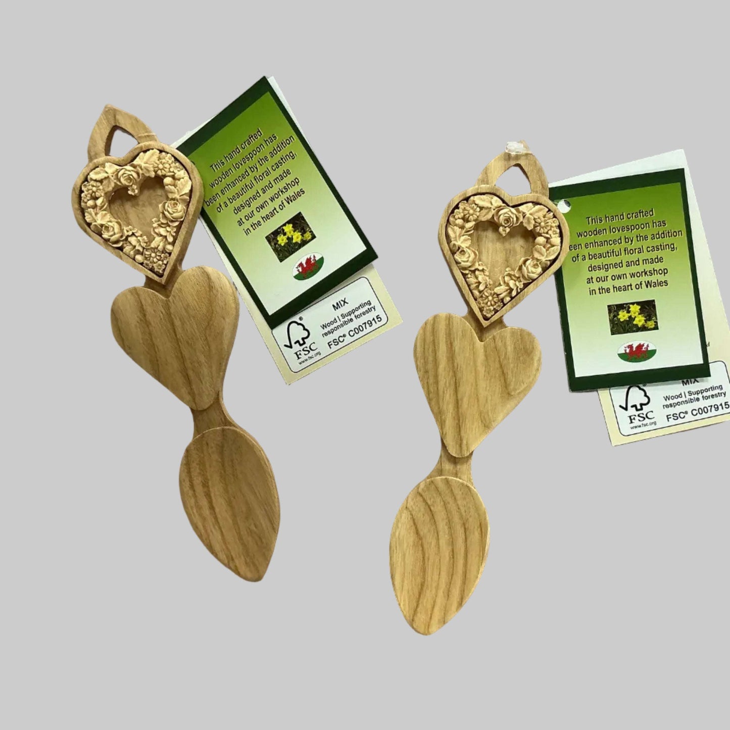 Floral lovespoon With cast design 