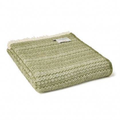 Fair isle sage green throw - Gifts of Wales