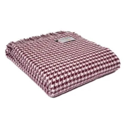 Grape houndstooth throw - Gifts of Wales