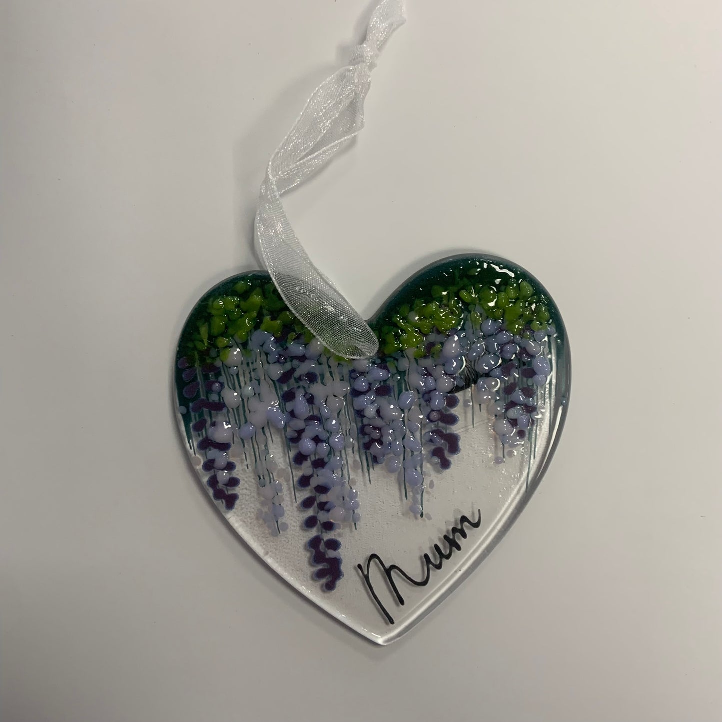 Wisteria heart