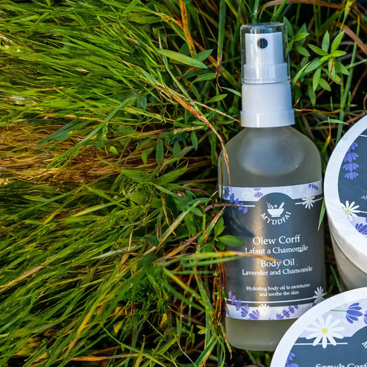 Lavender and chamomile body oil