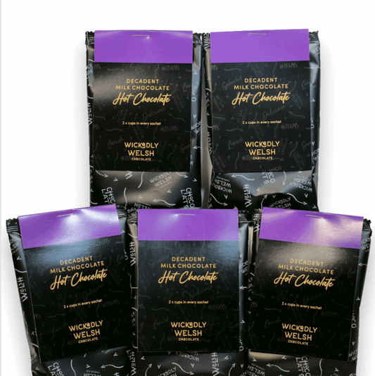 Milk hot chocolate sachets