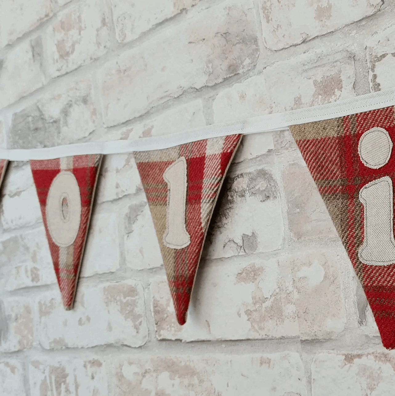 Nadolig Llawen bunting