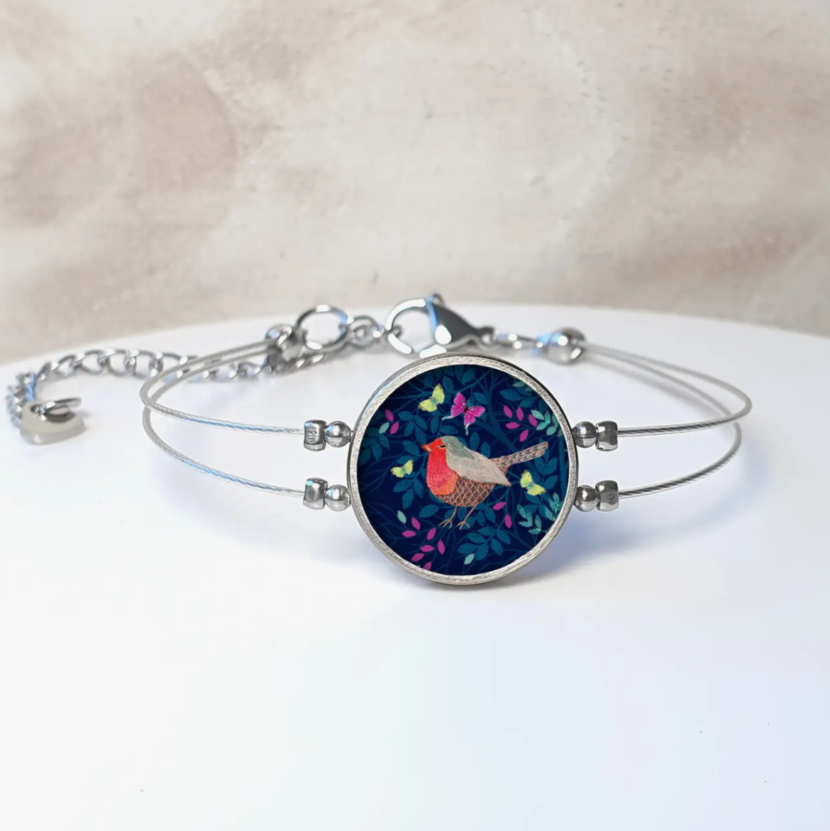 Night robin bracelet