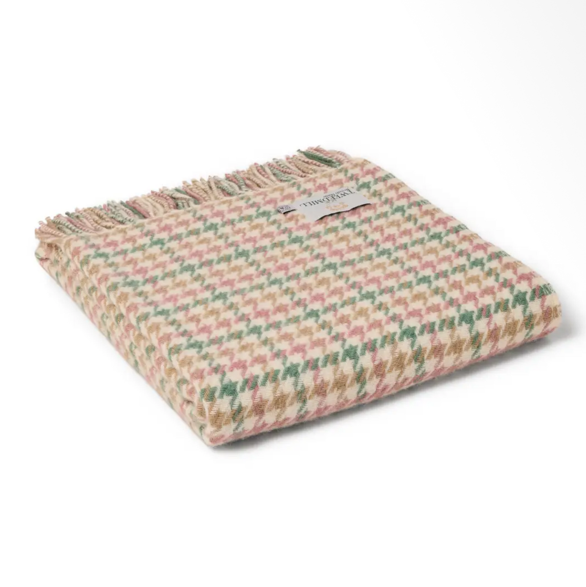 Pastel tones houndstooth throw