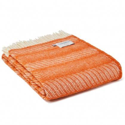 Pumpkin twist throw