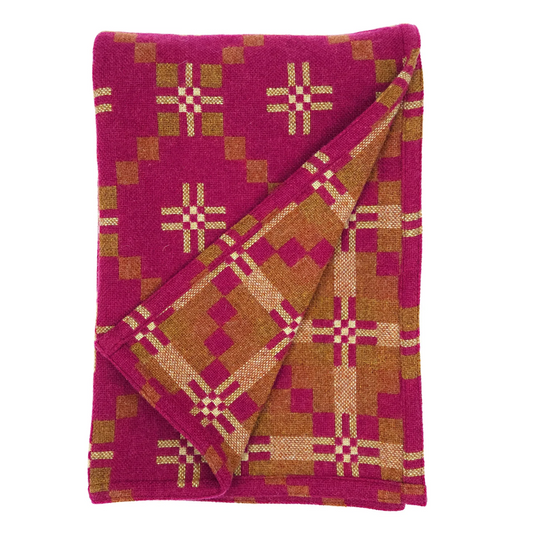St David’s cross Rhostir throw