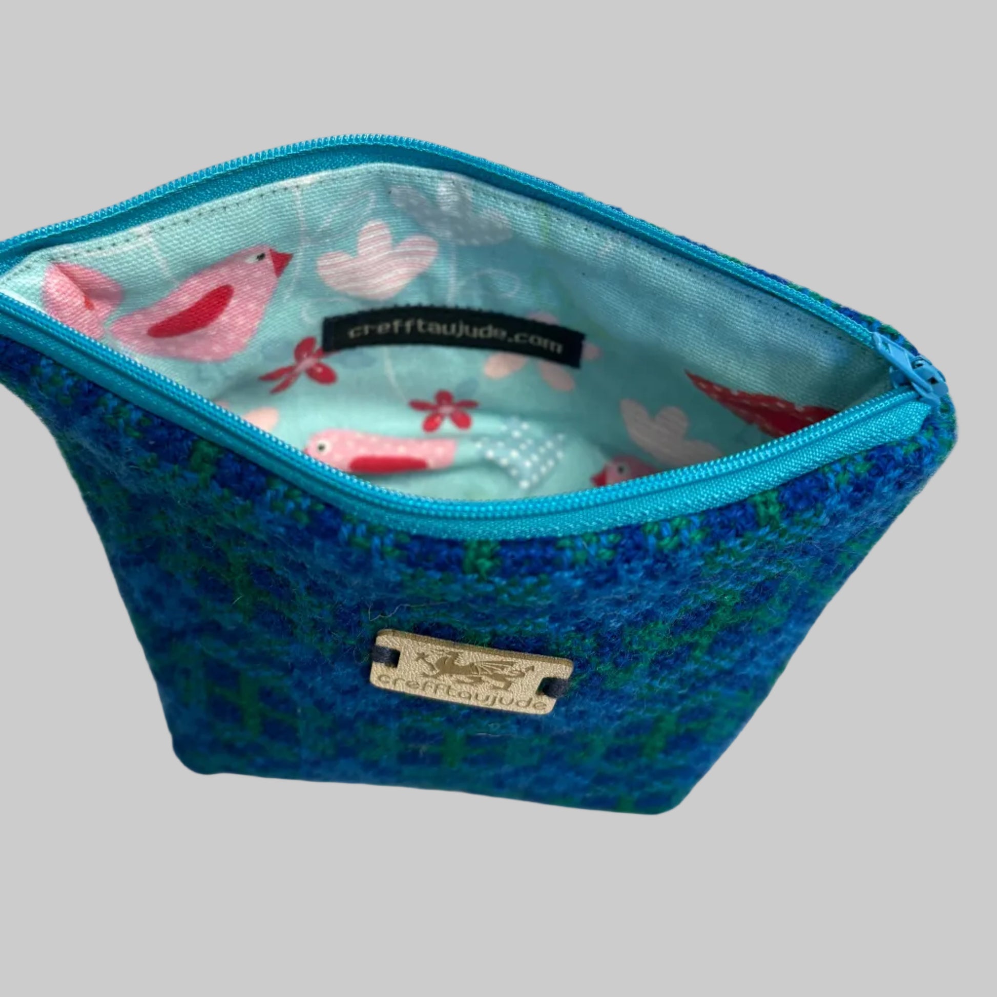 Inside of Welsh tapestry make up bags Blue 