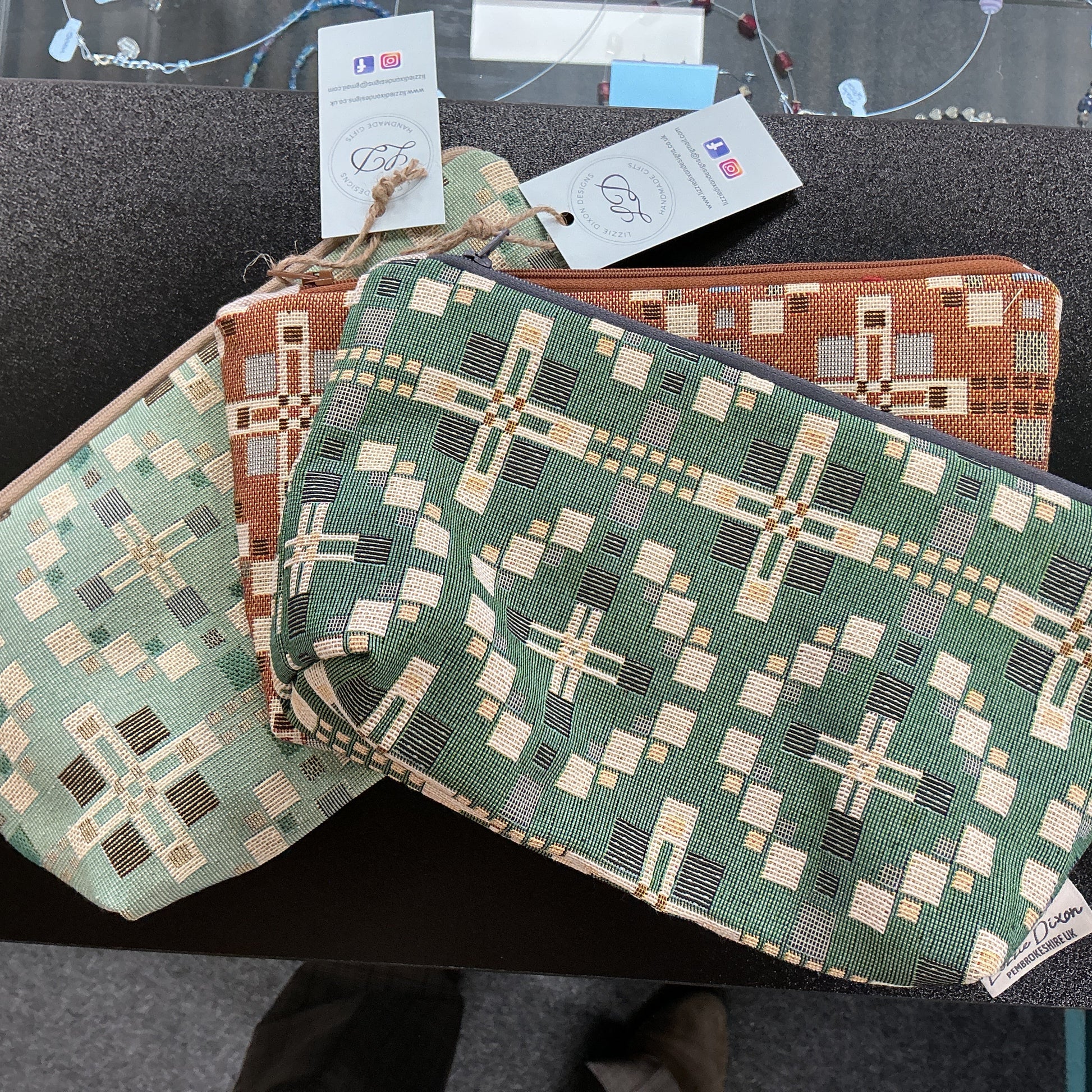 Welsh tapestry wash bag 