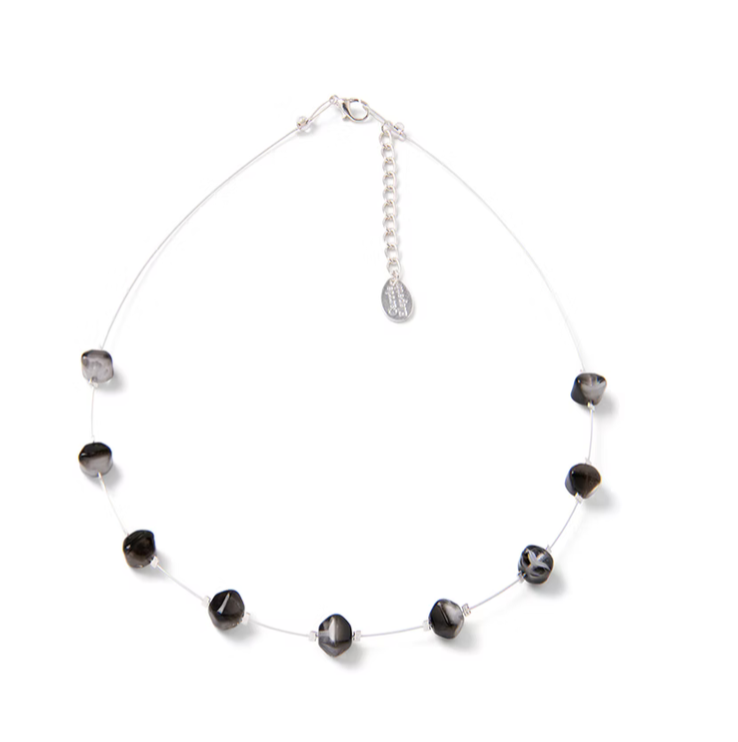 Wisps black necklace