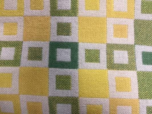 Madison daffodil throw - Gifts of Wales